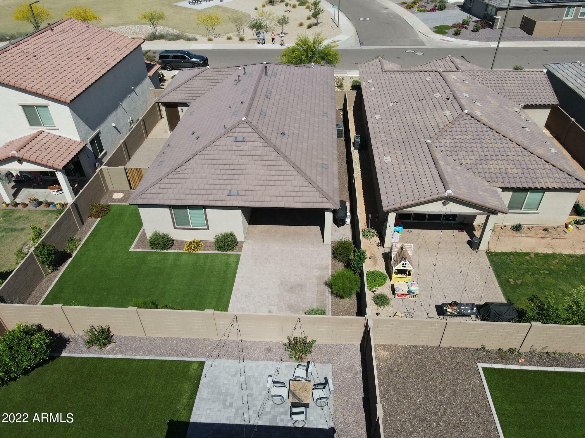 Property Photo: 13325 W Yearling Road AZ 85383