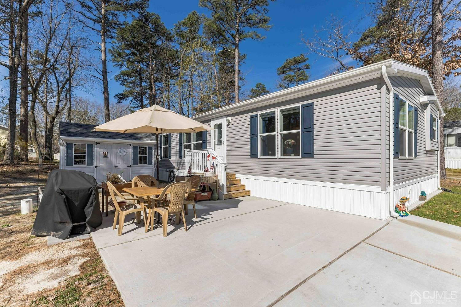 Property Photo:  29 Hibiscus Place  NJ 08527 