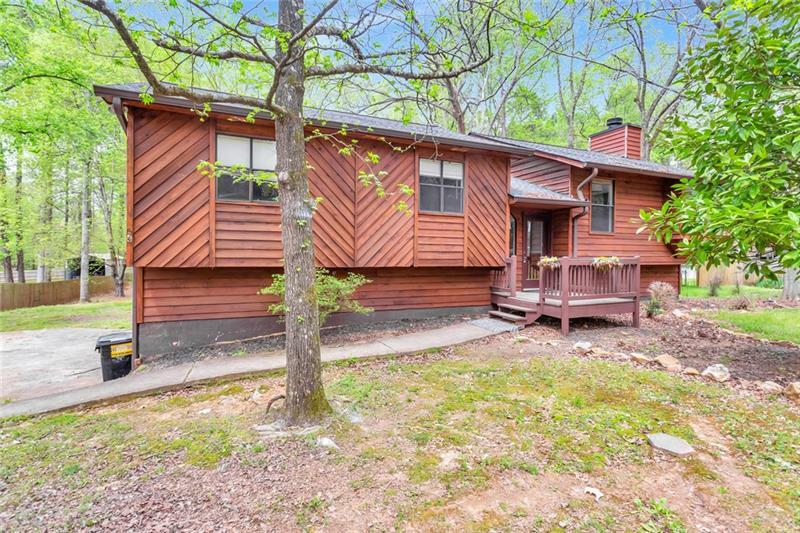 Property Photo:  530 Victoria Road  GA 30189 