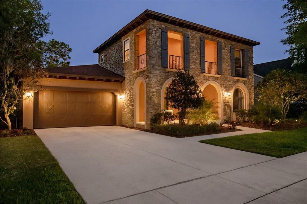 Property Photo: 15935 Ternglade Drive FL 33547