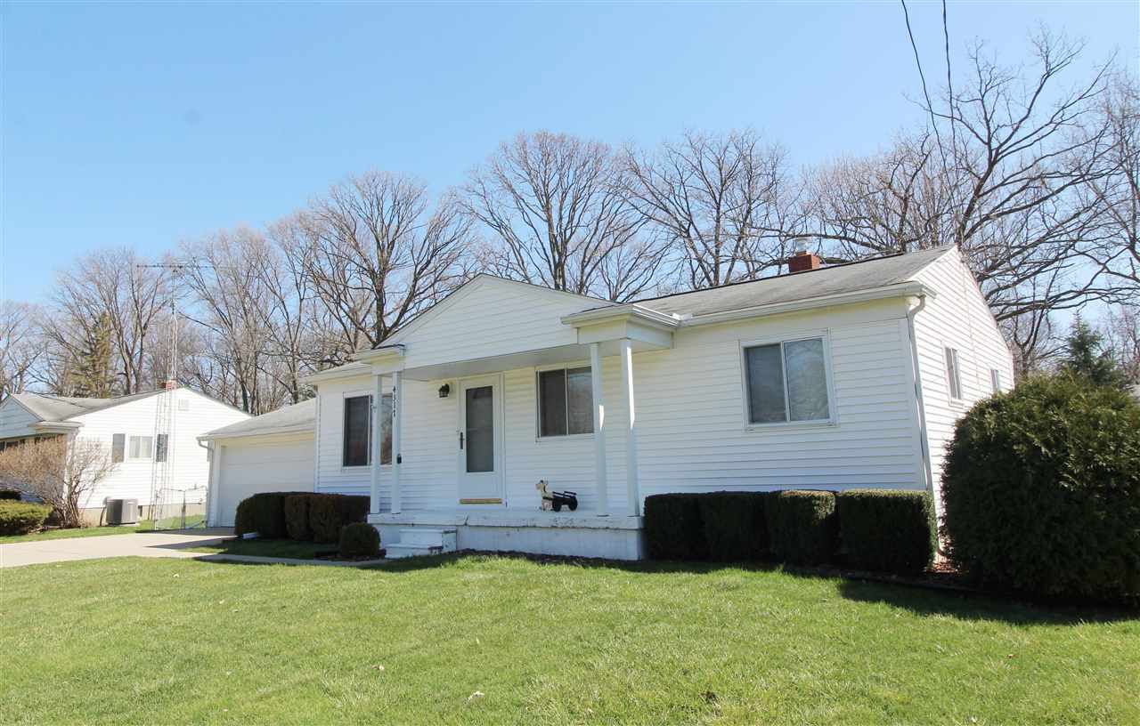 Property Photo:  4317 Carmanwood Drive  MI 48507 