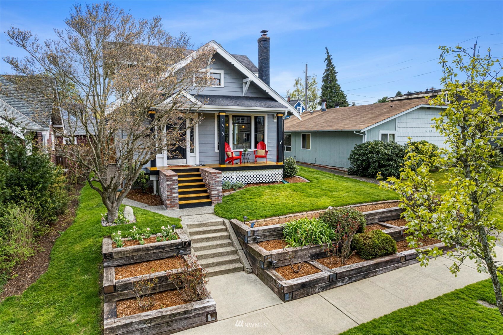 Property Photo:  1415 N Oakes Street  WA 98406 