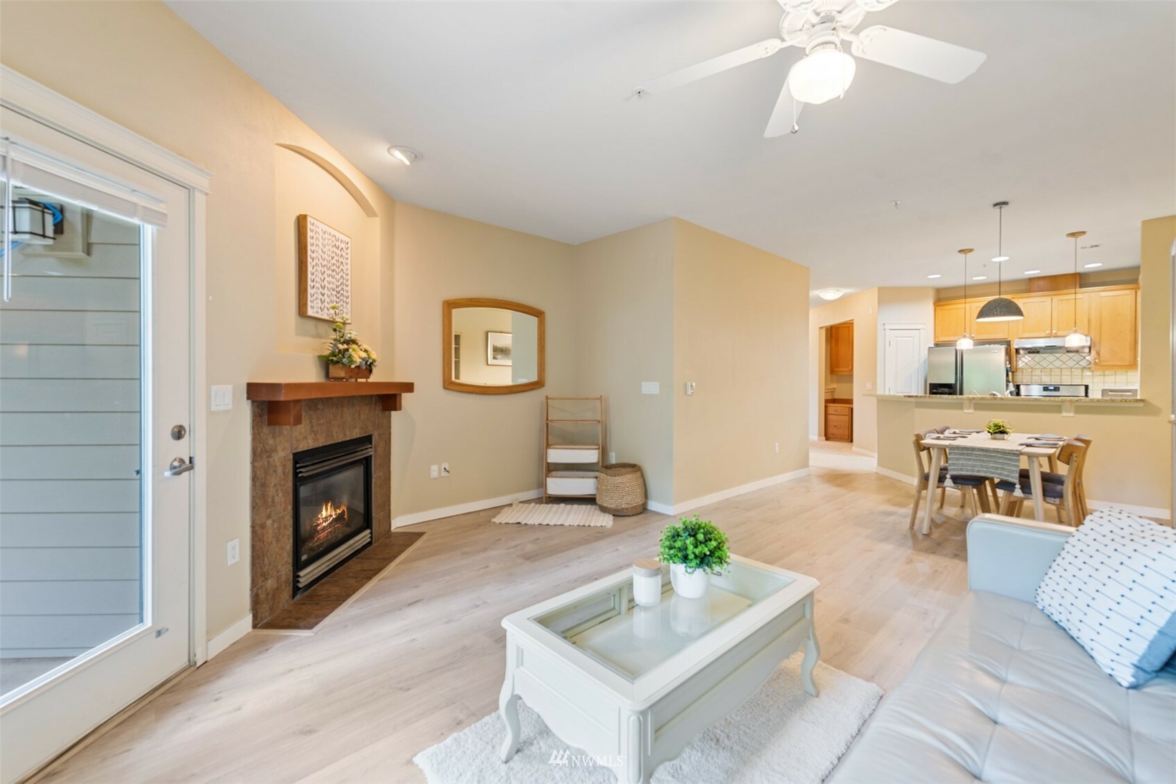 Property Photo: 4323 Issaquah Pine Lake Road SE 503 WA 98075