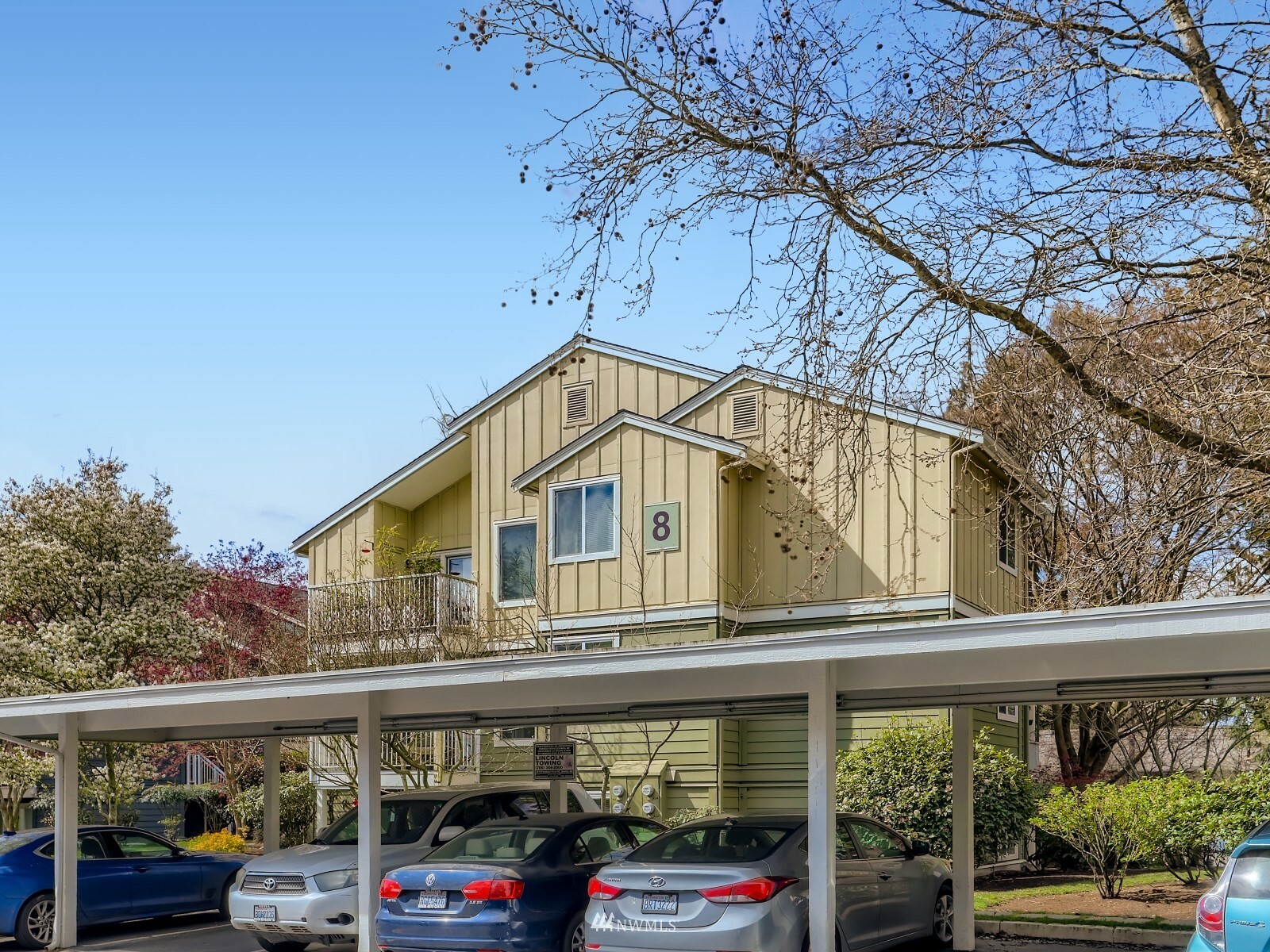 Property Photo: 300 N 130th Street 8301 WA 98133