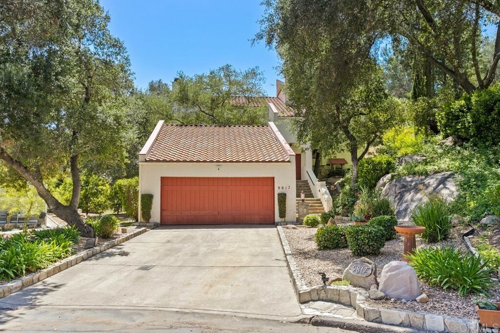 9817 Dogwood Lane  Escondido CA 92026 photo