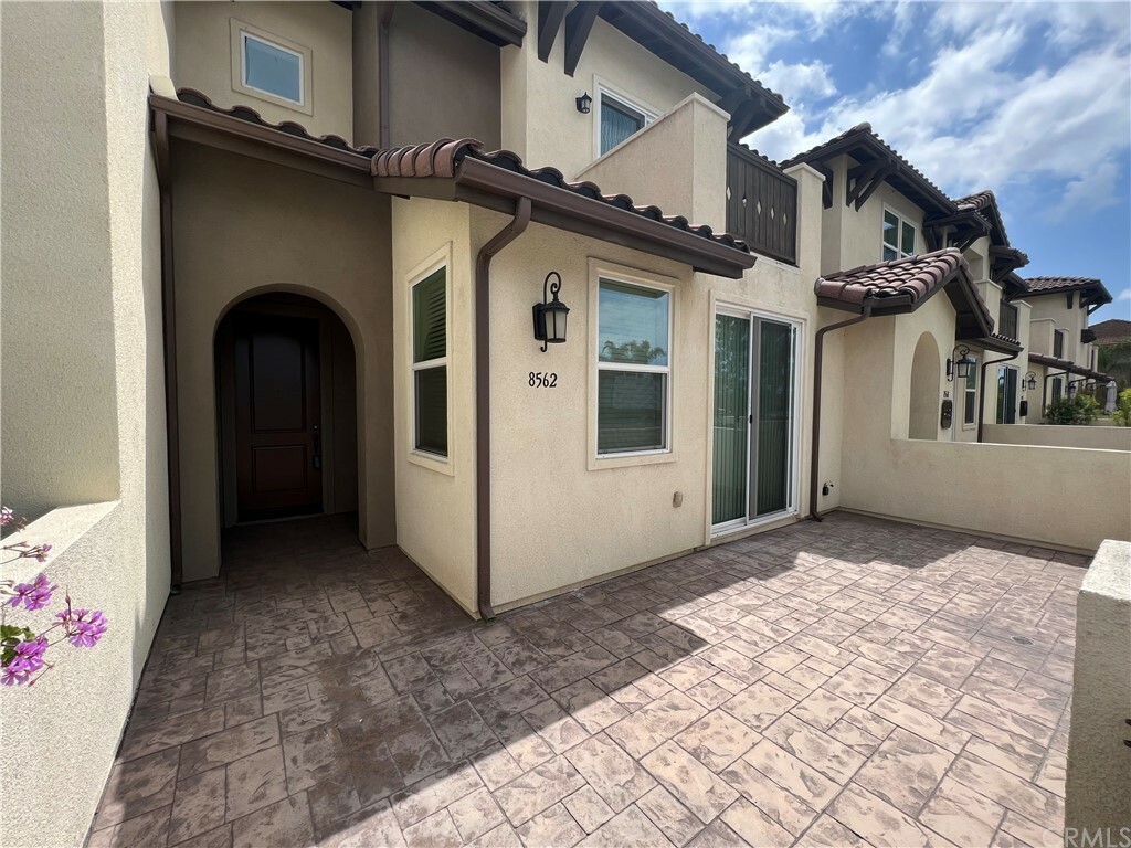 Property Photo:  8562 Stanton Avenue  CA 90620 