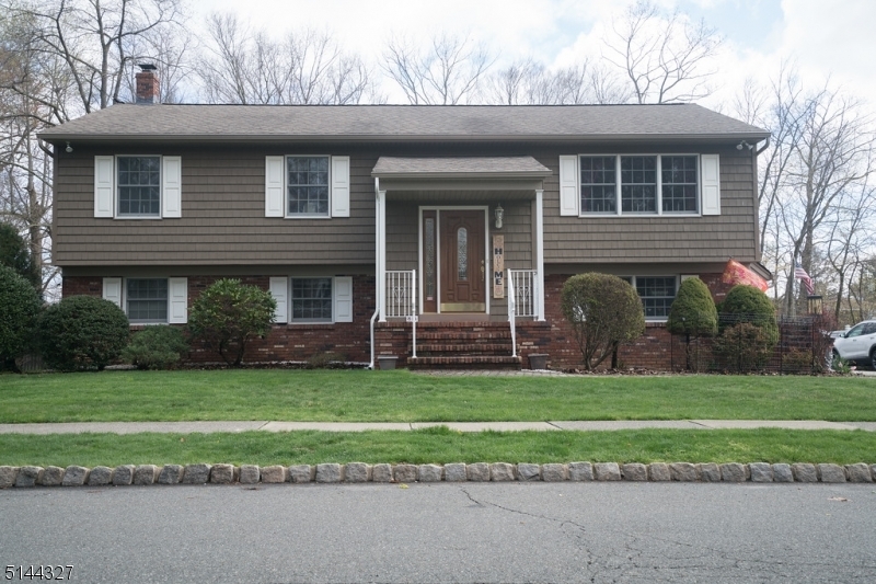 Property Photo:  84 Lions Head Dr  NJ 07470 