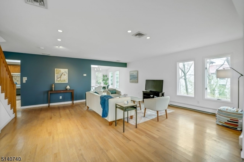 Property Photo:  54 Woods Rd  NJ 07424 