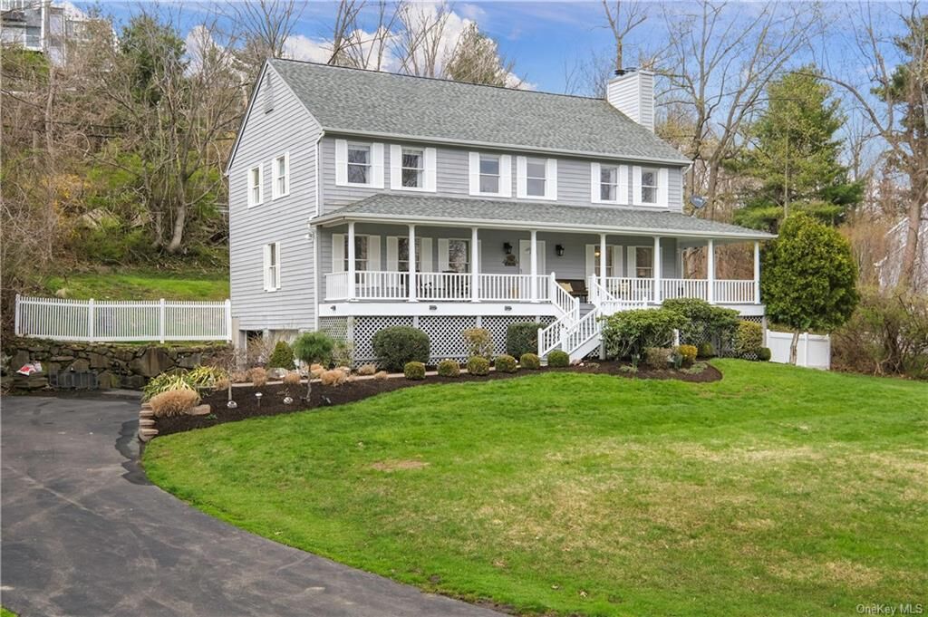 Property Photo:  1 Georgia Lane  NY 10520 