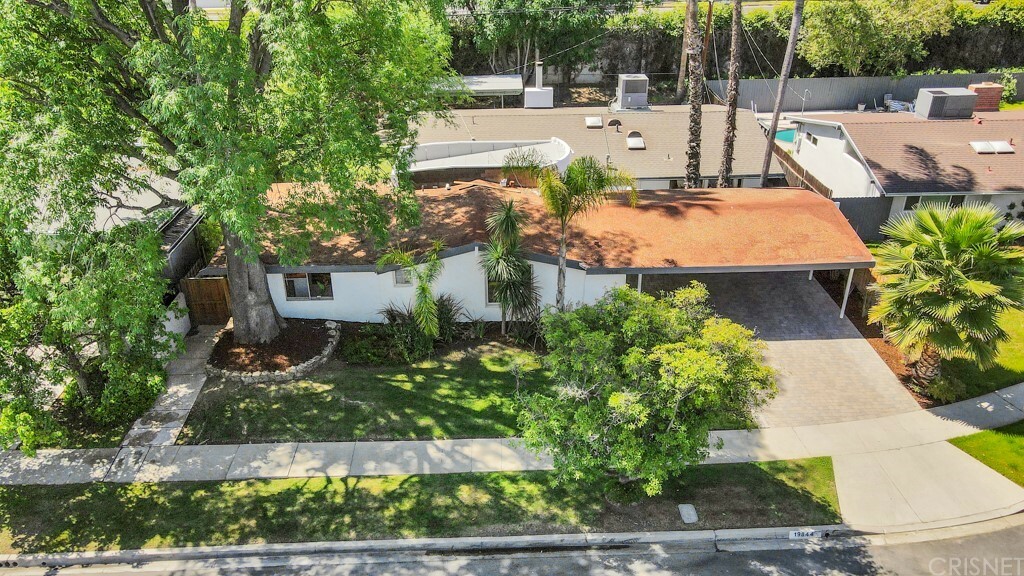 Property Photo:  19844 Friar Street  CA 91367 