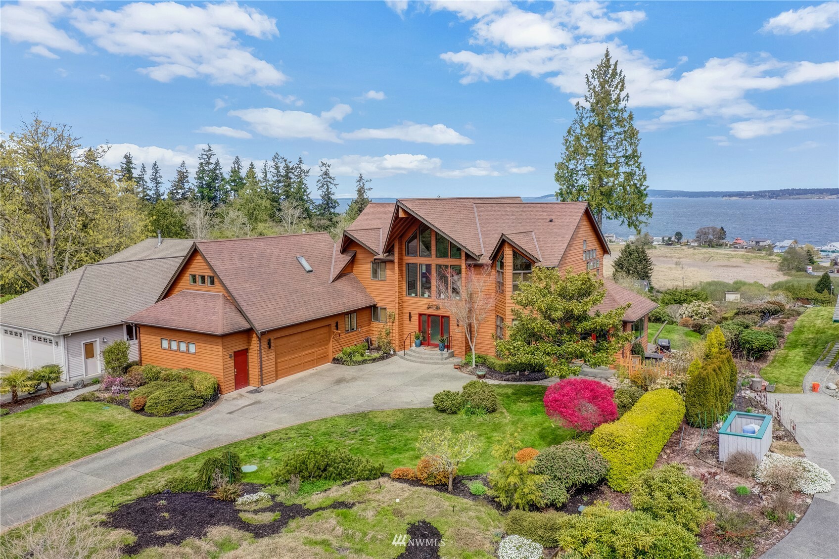 Property Photo:  7600 NE Zachariasen Court  WA 98340 