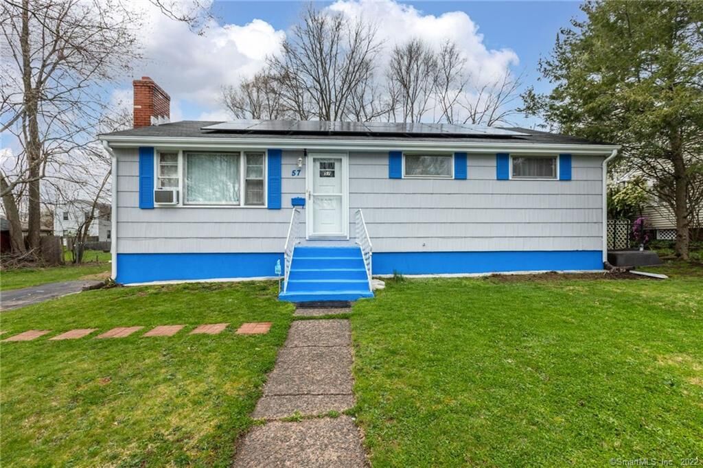 Property Photo:  57 Dudley Street  CT 06040 