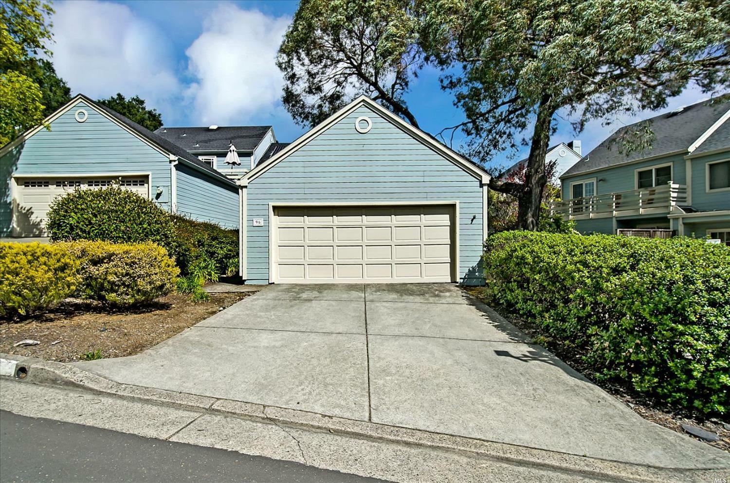 Property Photo: 96 Firestone Way CA 95409
