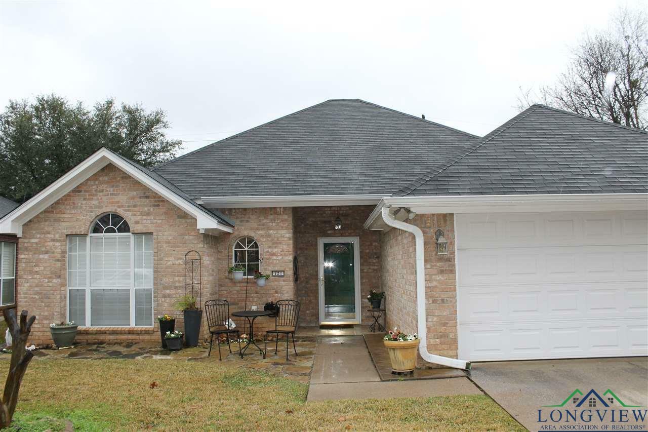 721 Montreal Dr.  Longview TX 75601 photo