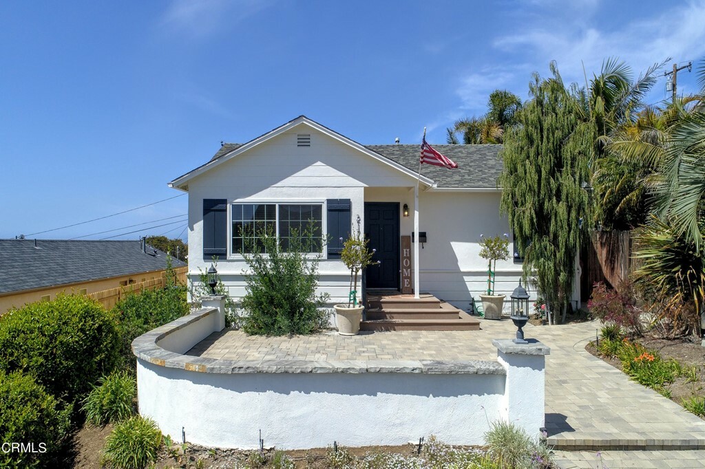 Property Photo:  2173 Anthony Drive  CA 93003 