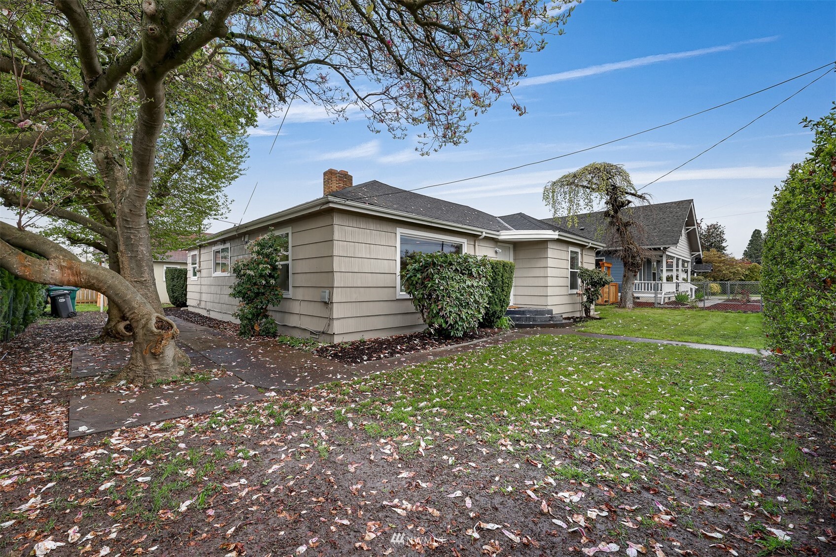 Property Photo:  1817 S 3rd Street  WA 98273 