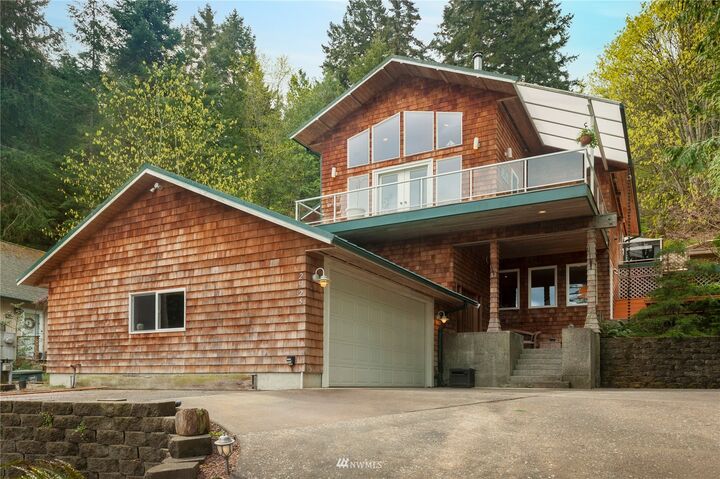 2925 Cedar Avenue  Lummi Island WA 98262 photo