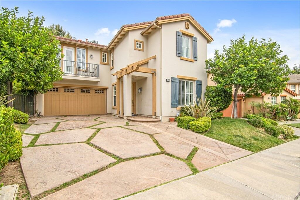 Property Photo:  4558 Cielo Circle  CA 91302 