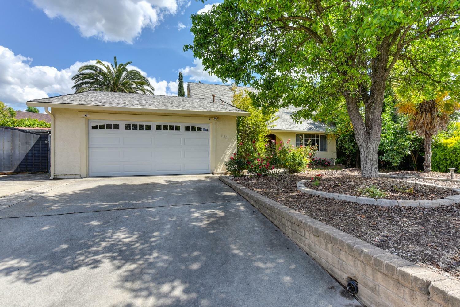 Property Photo:  6206 Ledgewood Way  CA 95621 