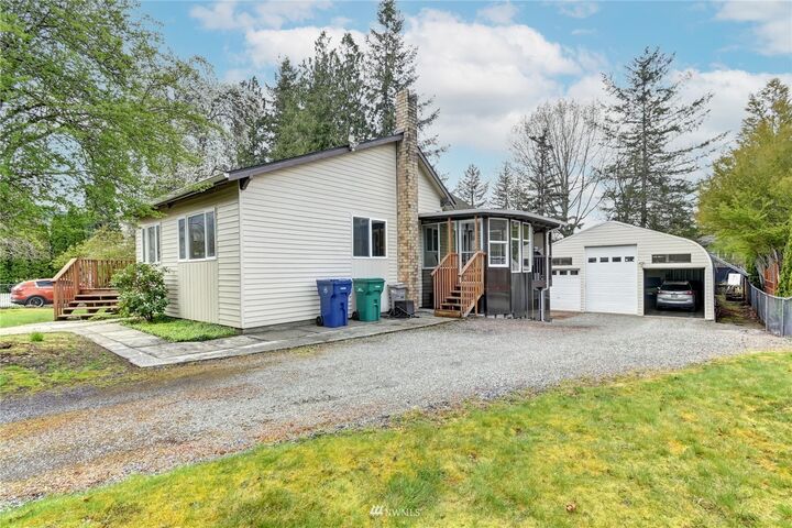 Property Photo:  225 3rd Street  WA 98251 