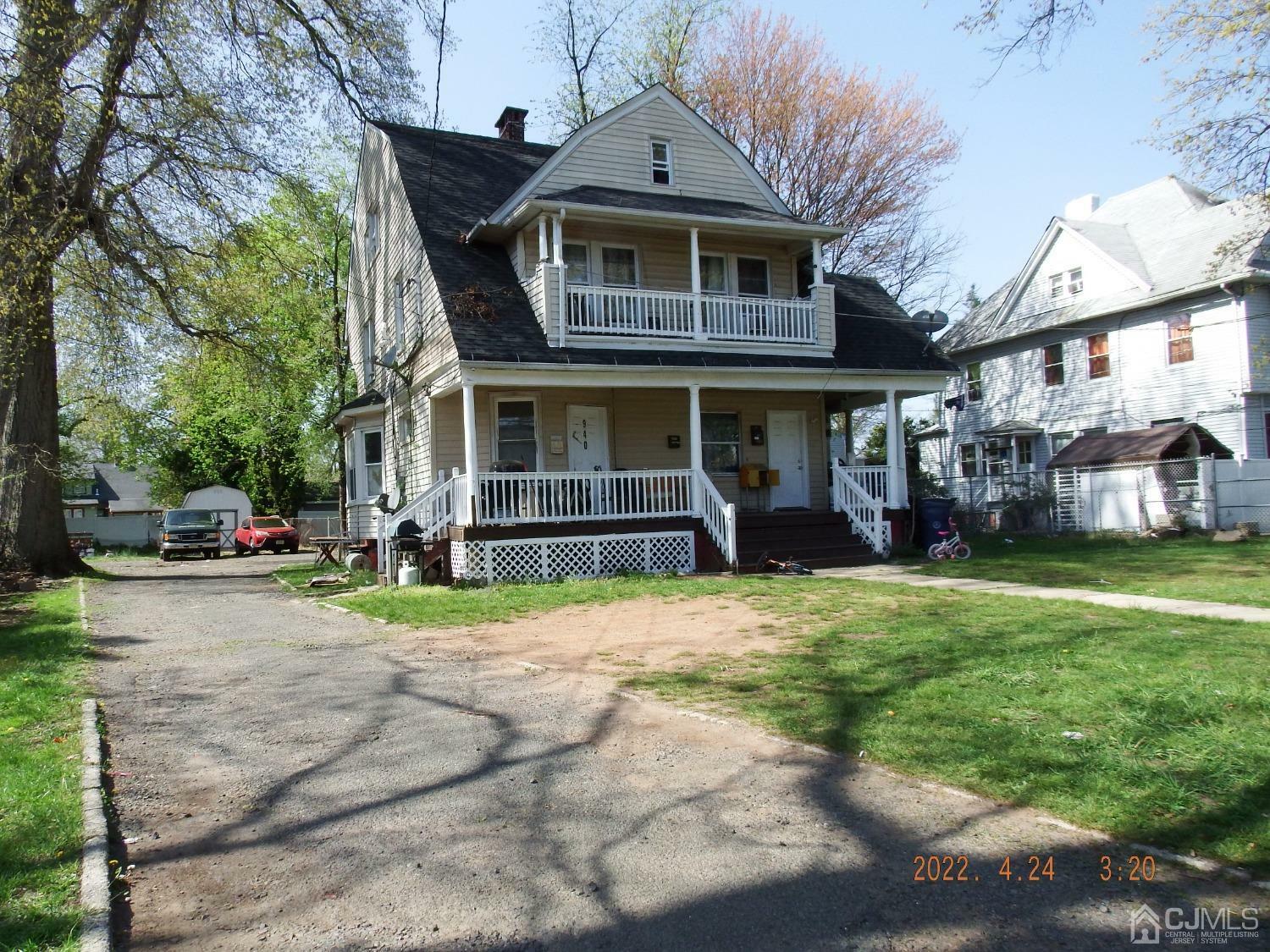 Property Photo:  44 W Front Street W  NJ 07063 