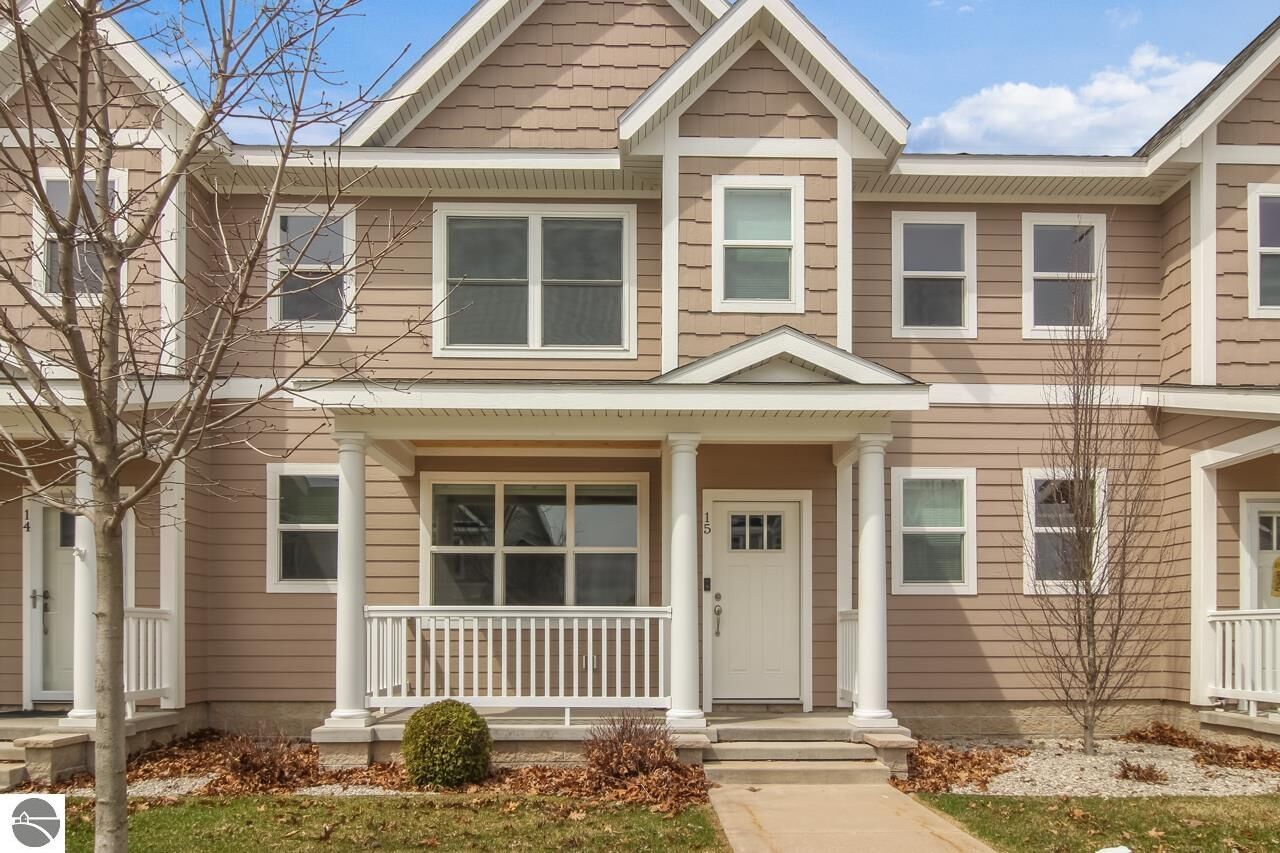 Property Photo: 976 Lake Ridge Drive MI 49684