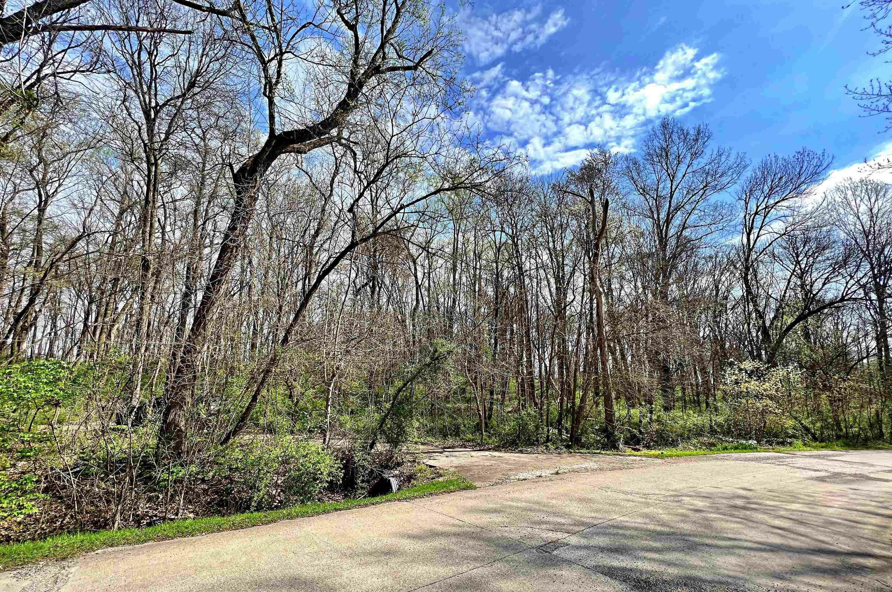 Property Photo: 578 W Graham Road IN 47501