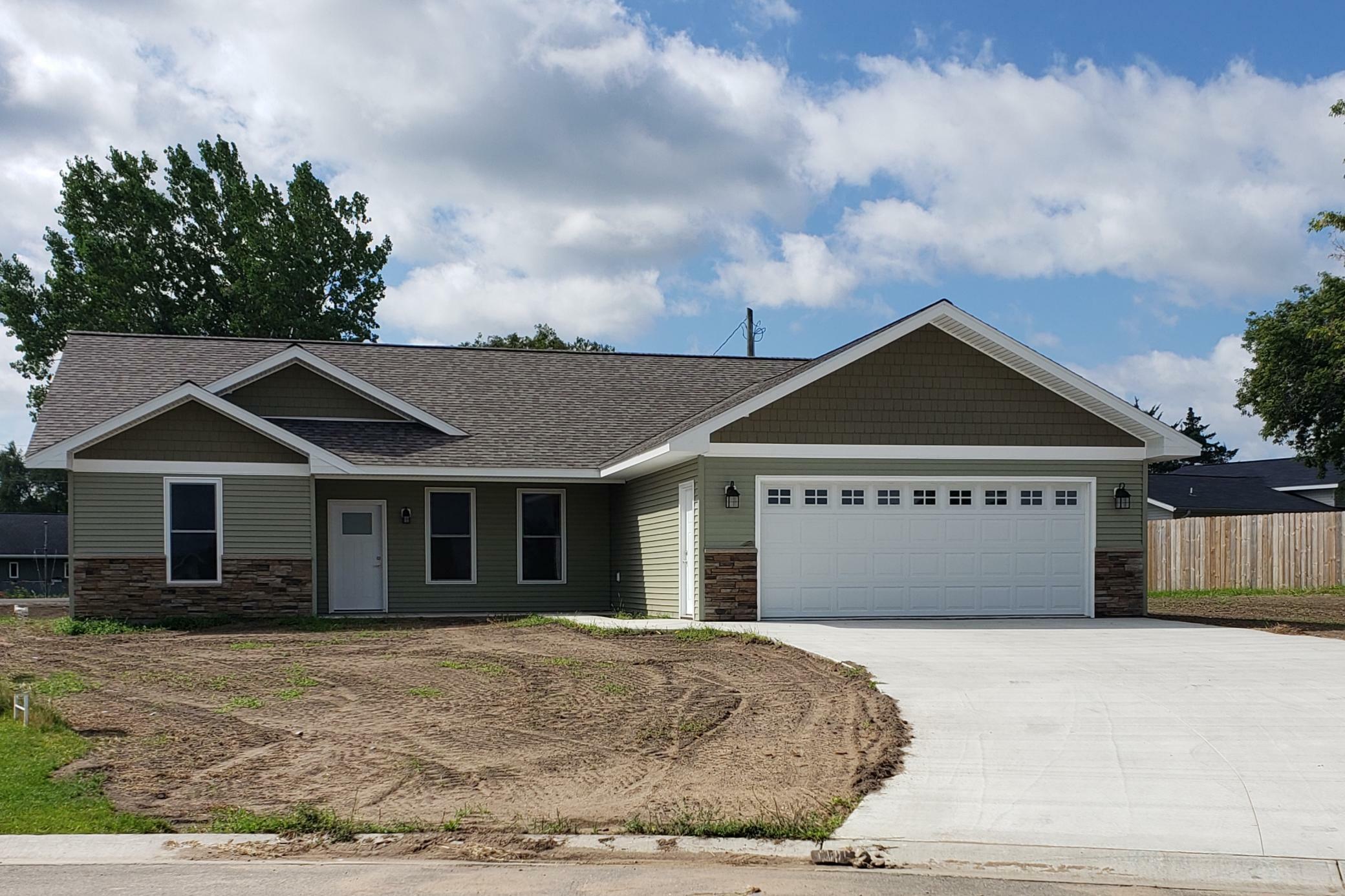 Property Photo: 598 NE 9th Street MN 56573