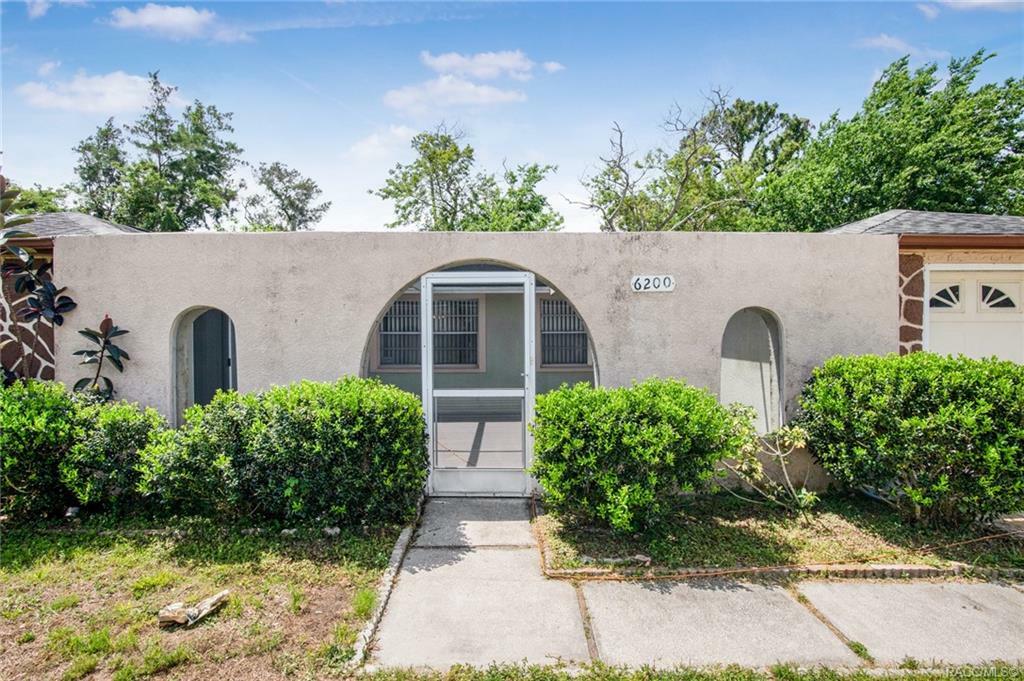 Property Photo:  6200 Westport Drive  FL 34668 