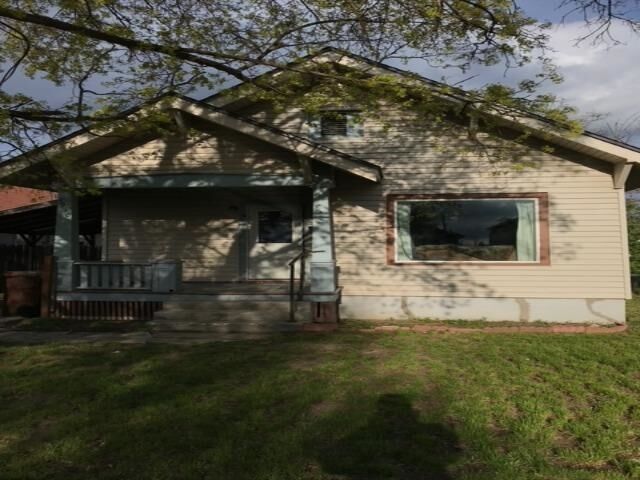 Property Photo:  3918 N Magnolia St  WA 99207 