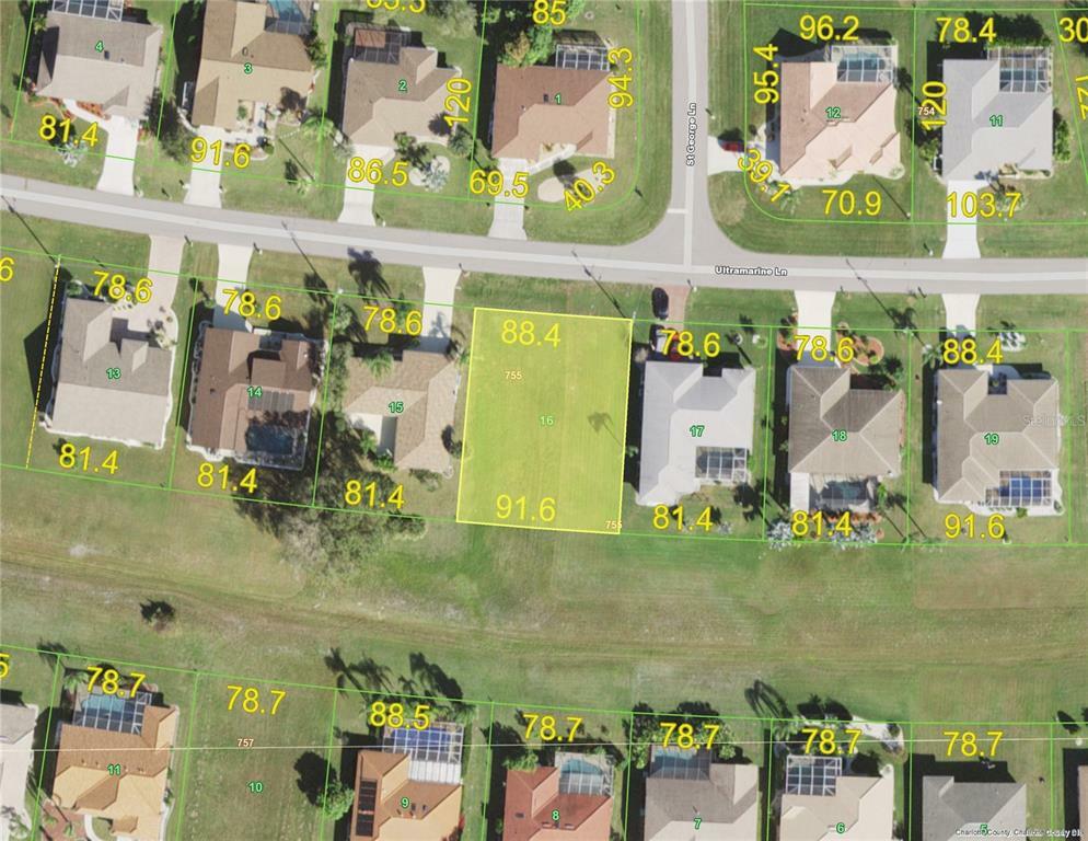 Property Photo: 1558 Ultramarine Lane FL 33983