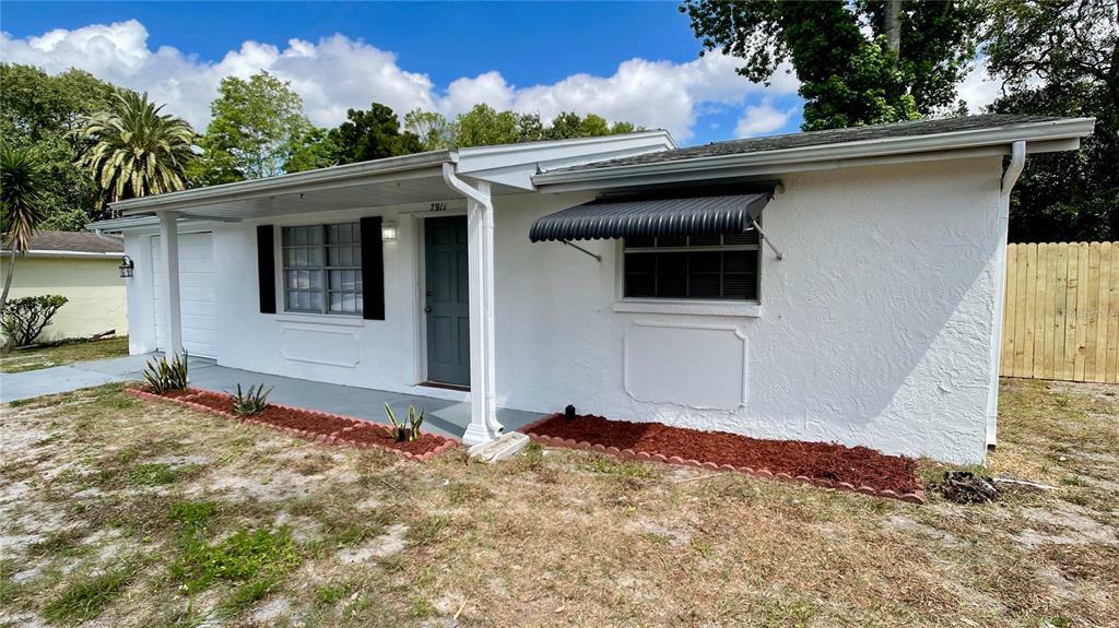 Property Photo: 7911 Fox Hollow Drive FL 34668