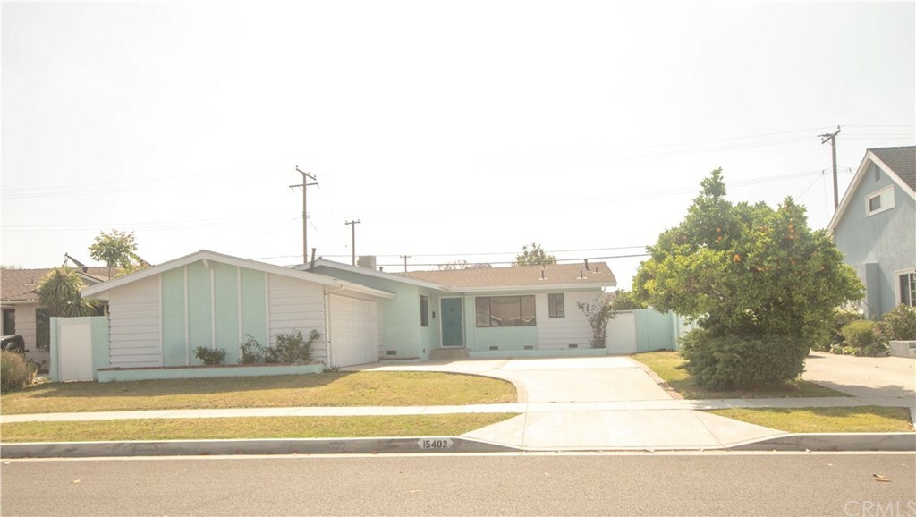 Property Photo:  15402 Lofthill Dr  CA 90638 