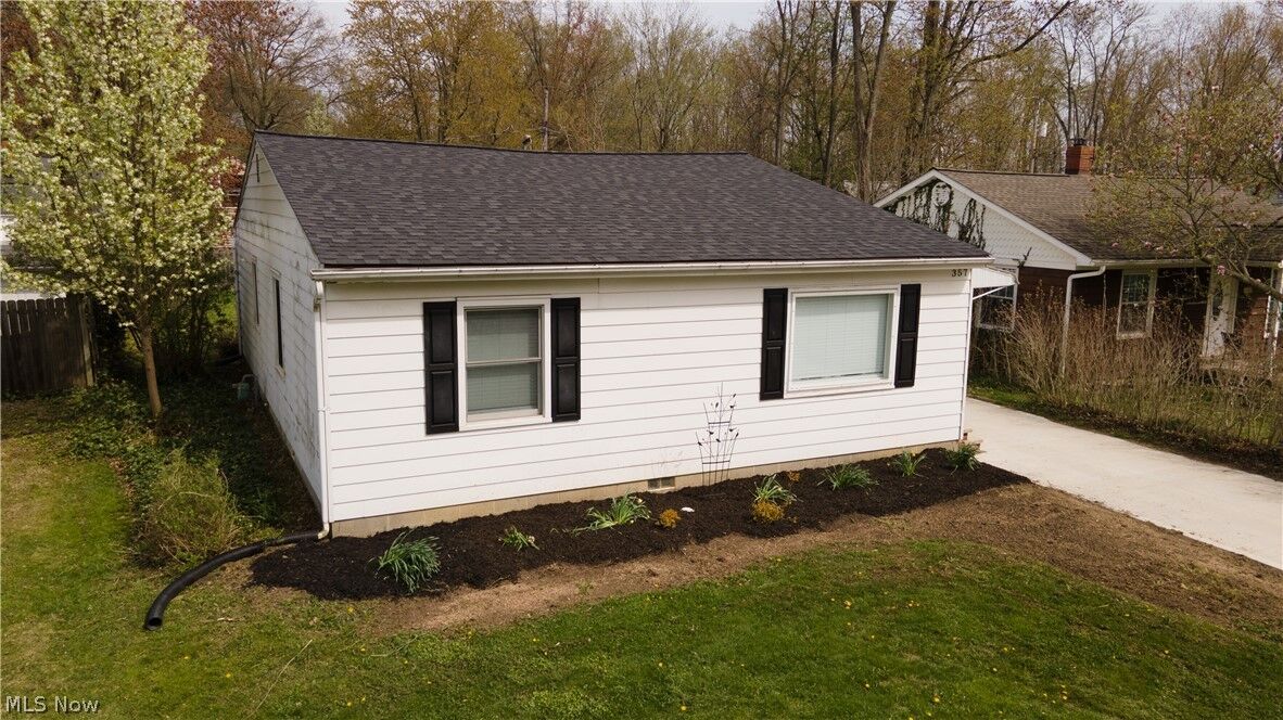 Property Photo:  357 Dellwood Road  OH 44012 