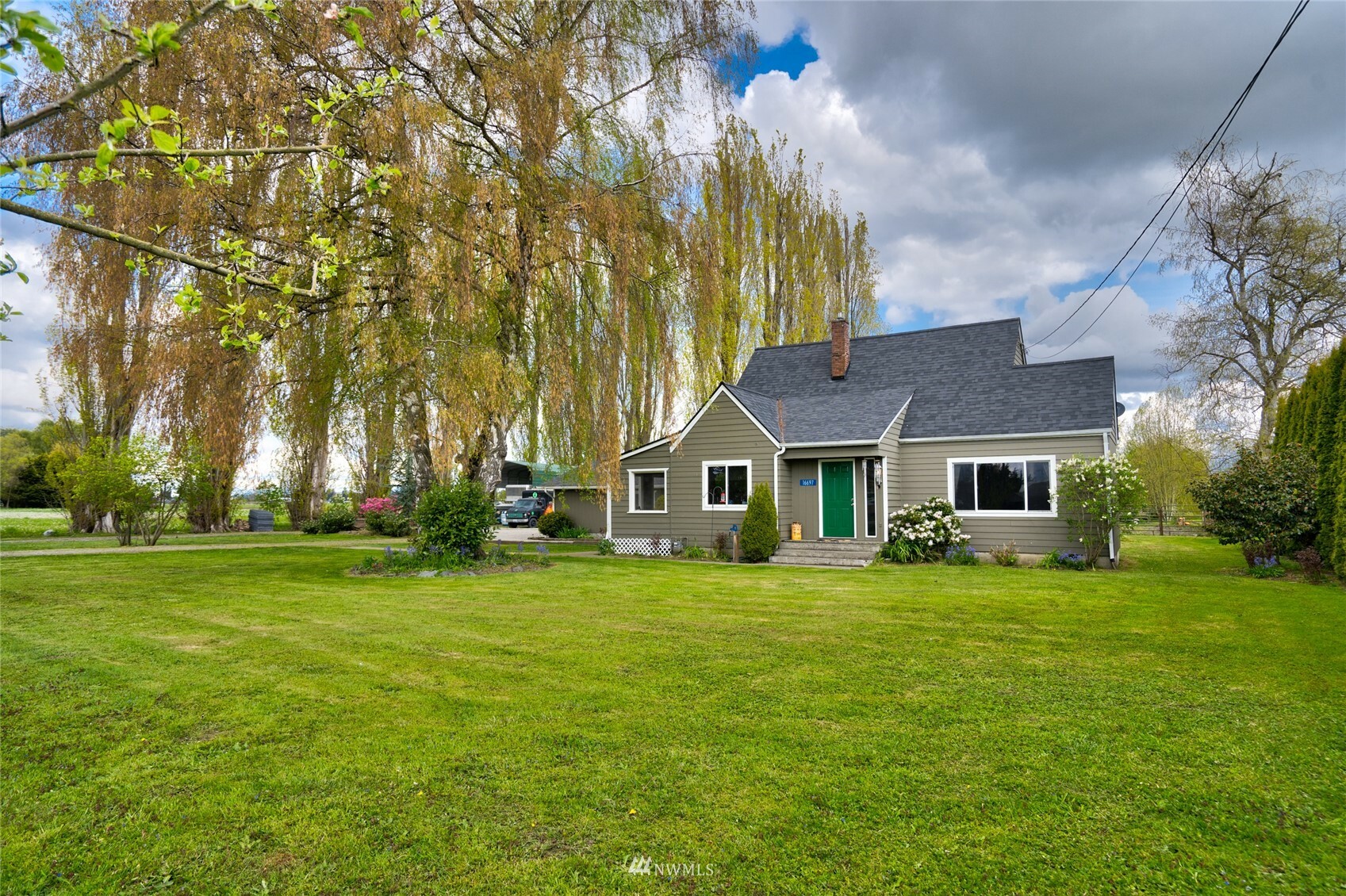 Property Photo:  16697 Donnelly Road  WA 98273 