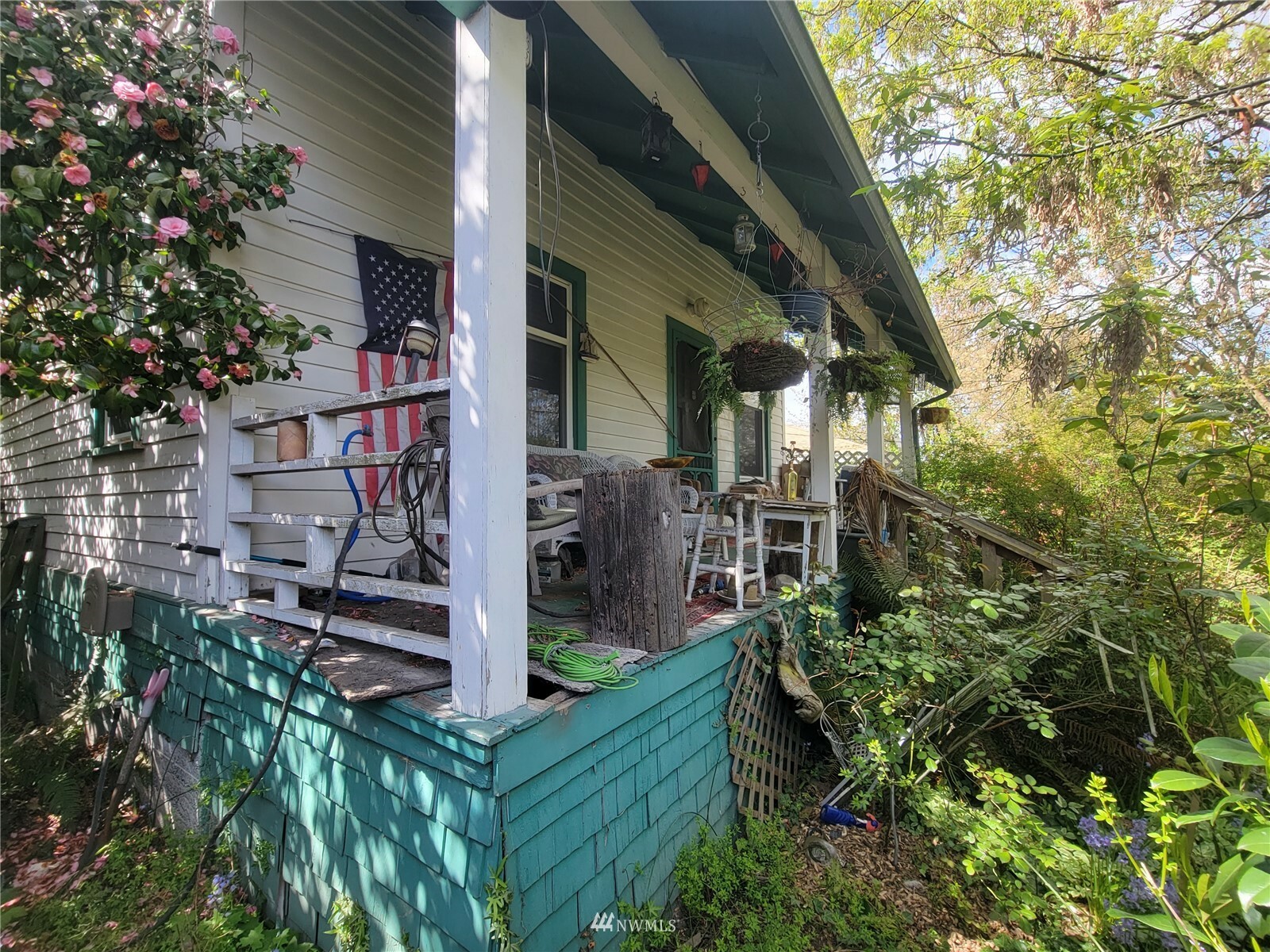 Property Photo:  3425 21st Avenue S  WA 98144 