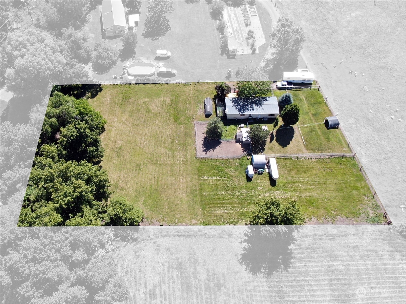 Property Photo: 724 McBeth Road WA 99362