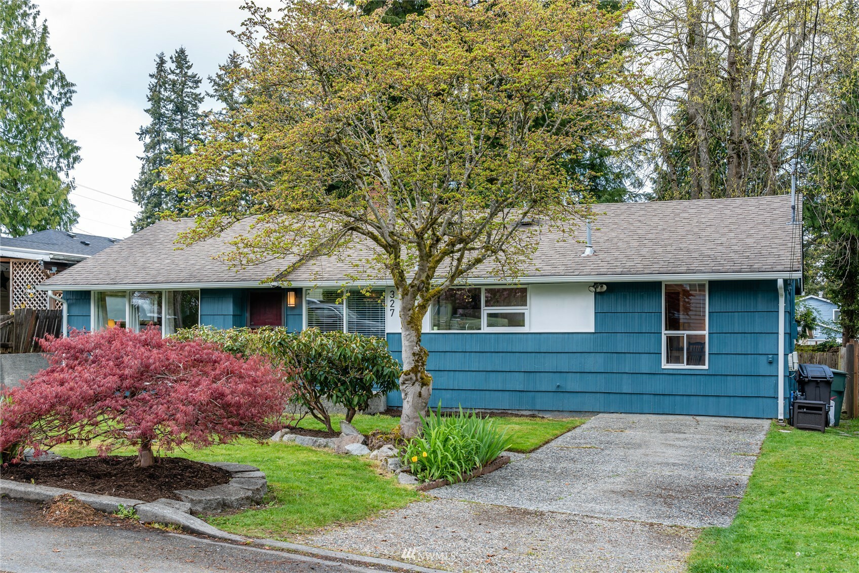 Property Photo:  327 50th Street SW  WA 98203 