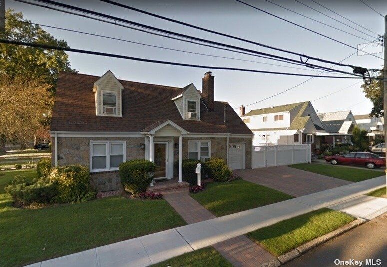 Property Photo:  1399 Park Avenue 2nd Fl  NY 11040 