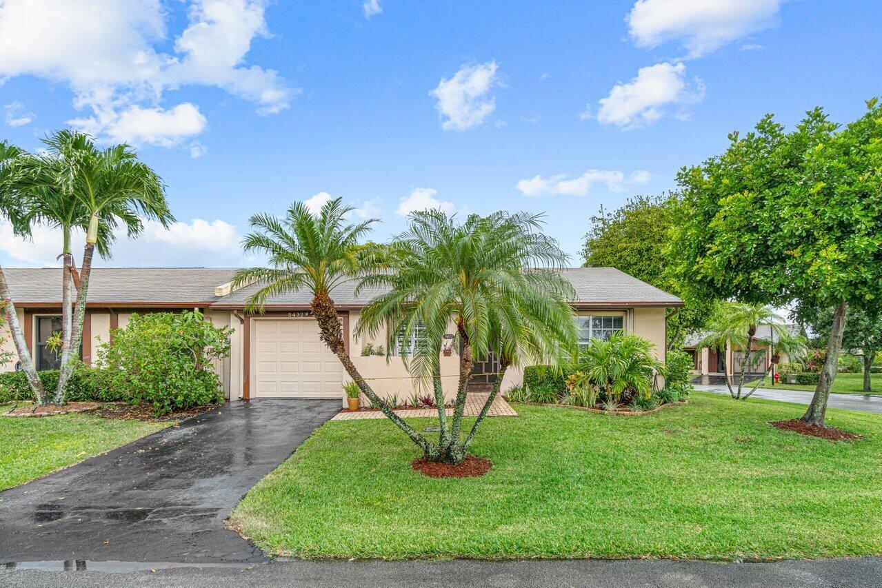 Property Photo: 5432 Viburnum Street FL 33484