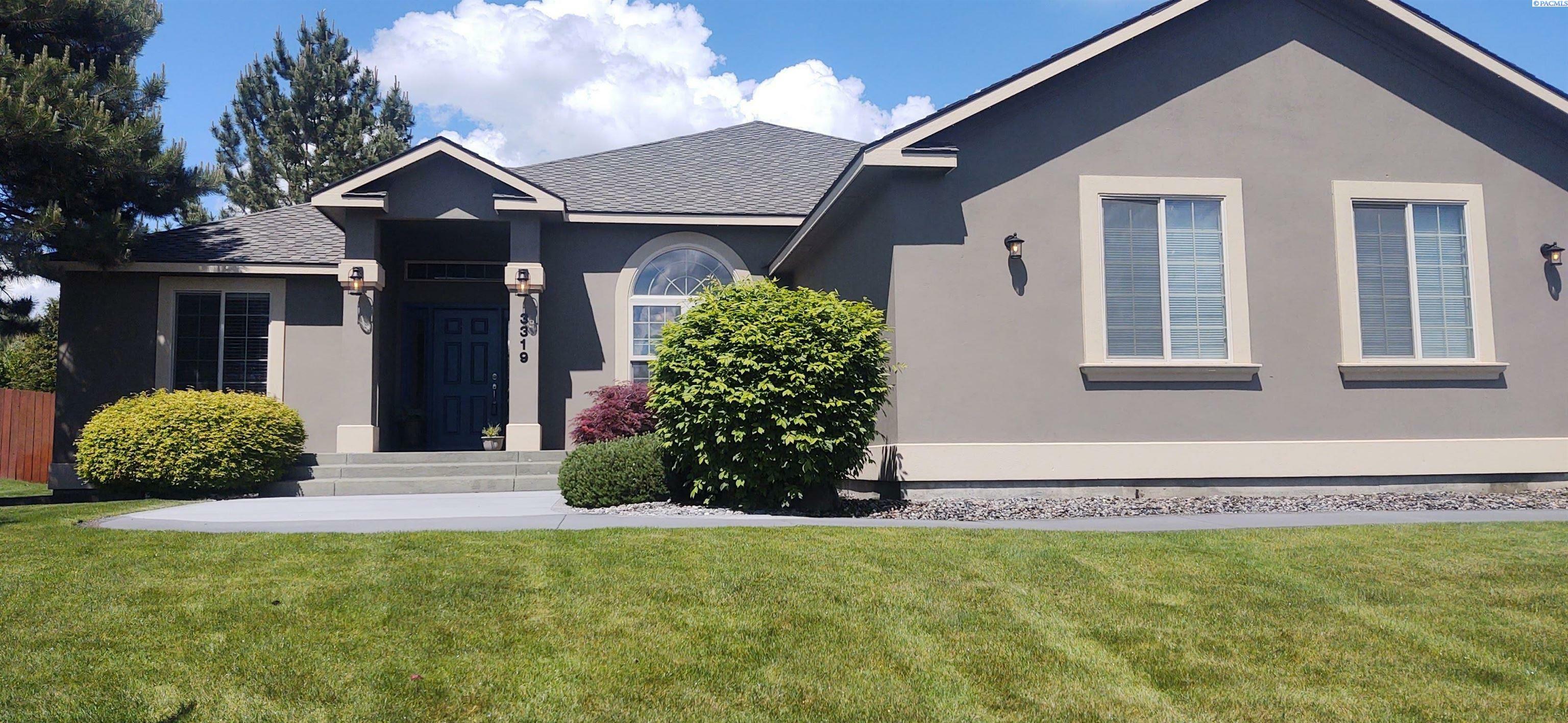 Property Photo:  3319 W Canyon Lakes Dr  WA 99337 