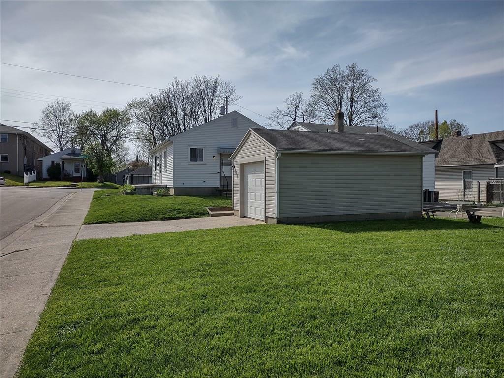 5 E Mello Avenue  Dayton OH 45410 photo