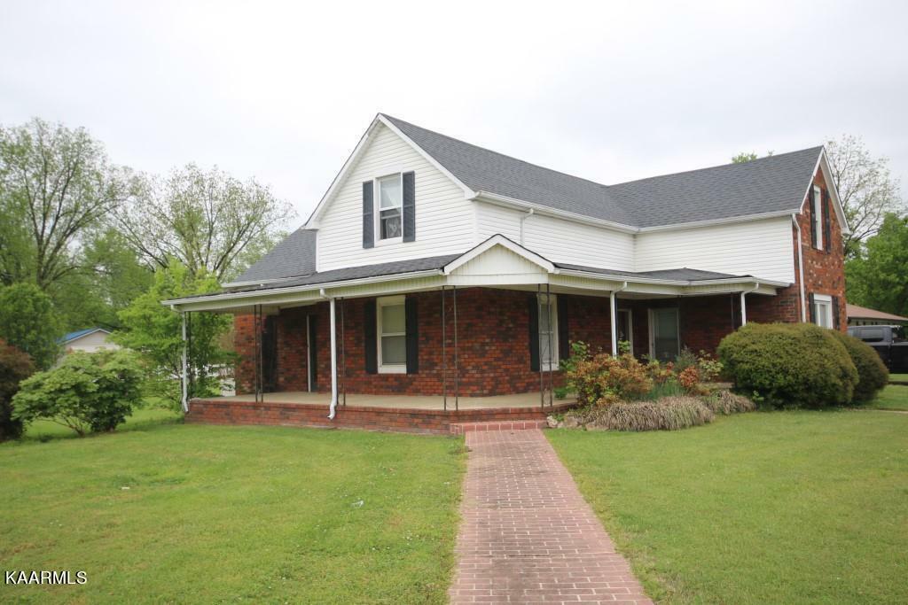 Property Photo: 13 E Athens St TN 37329