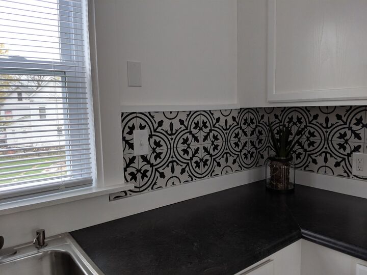 Property Photo: 8 Pleasant Street #3 NH 03045