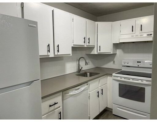 Property Photo: 16 Erick Rd 31 MA 02048