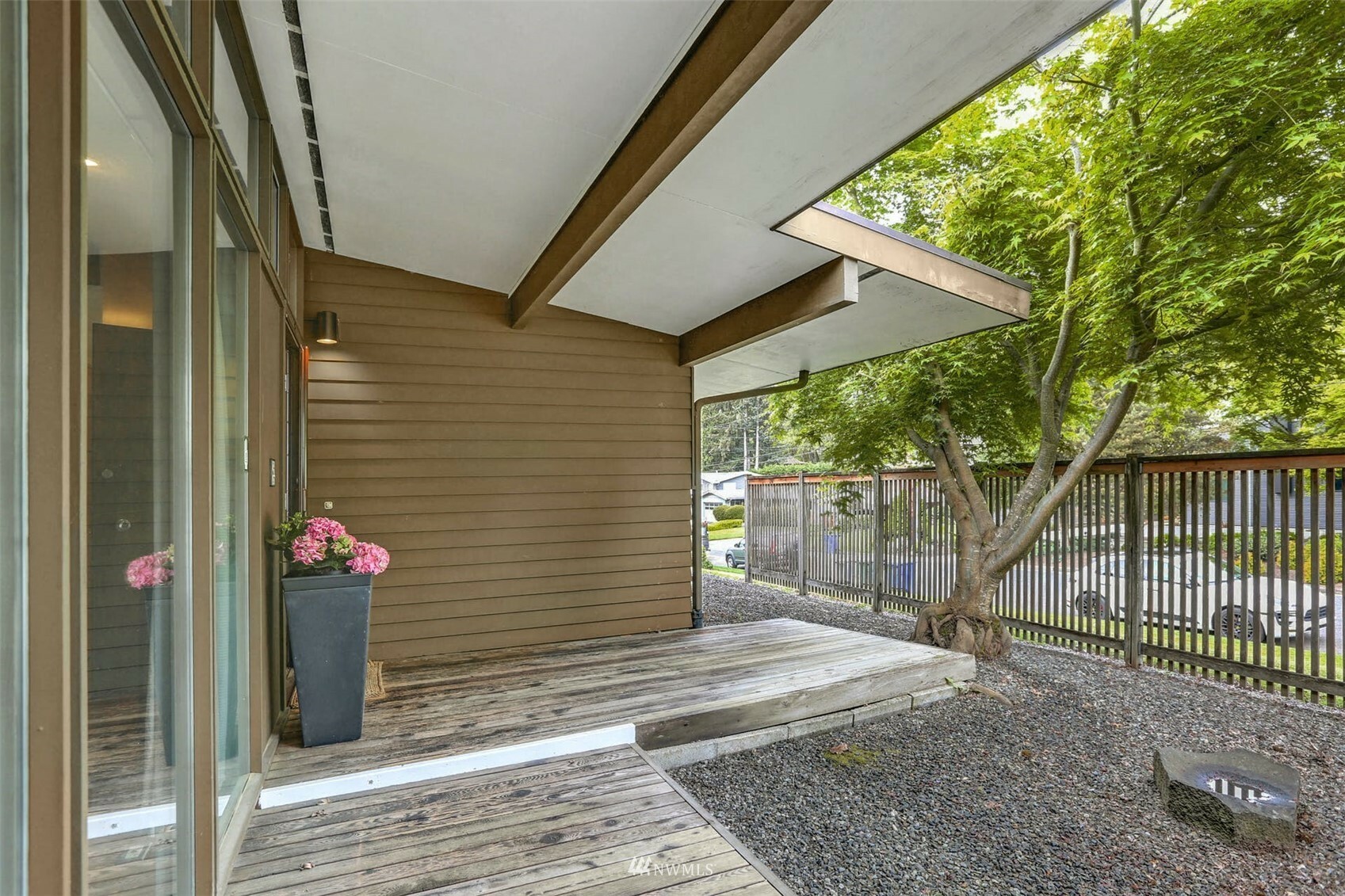 Property Photo:  218 109th Avenue SE  WA 98004 