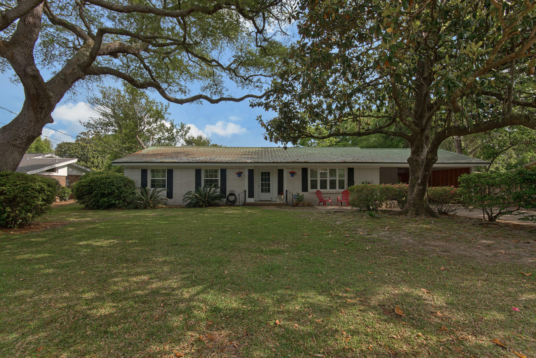 Property Photo:  9 Walnut Avenue  FL 32579 