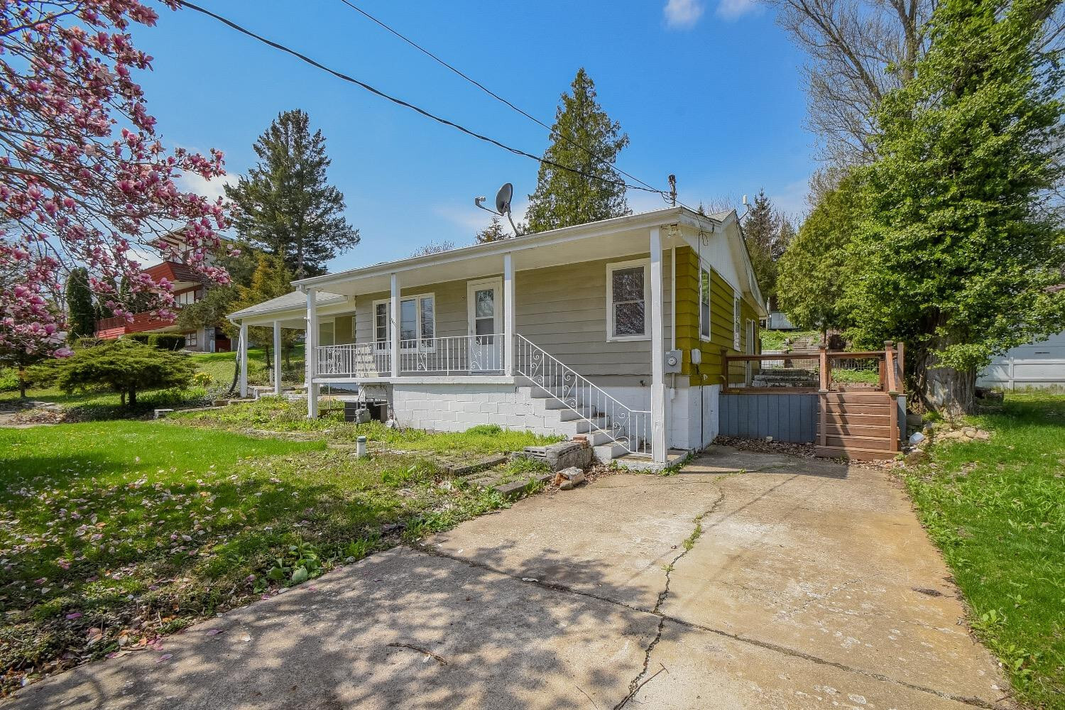 Property Photo: 28 S 600 IN 46341
