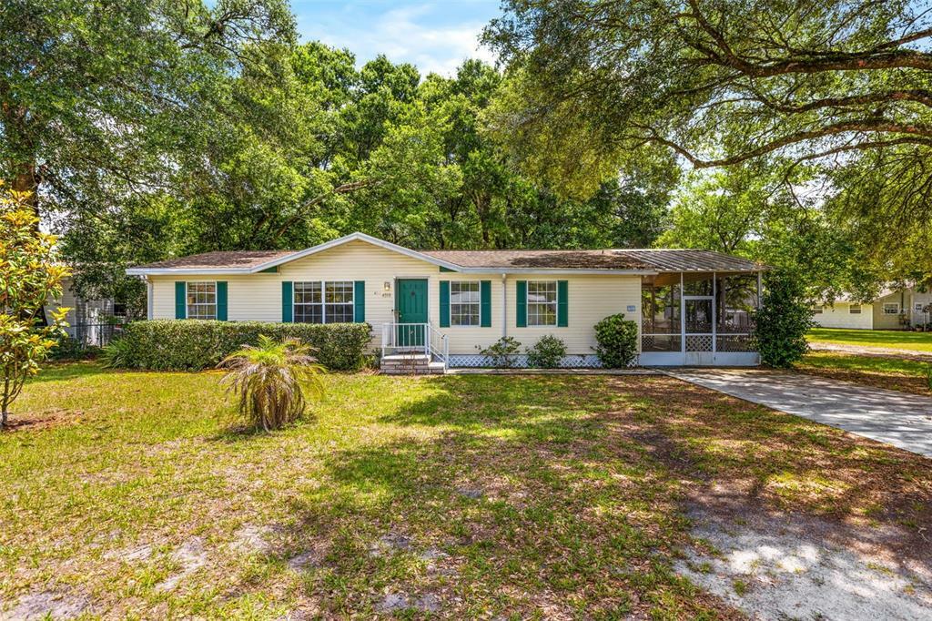 Property Photo:  4310 5th Street  FL 33542 