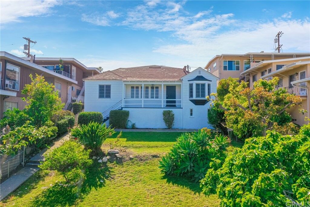 Property Photo:  737 Oro Terrace  CA 90731 